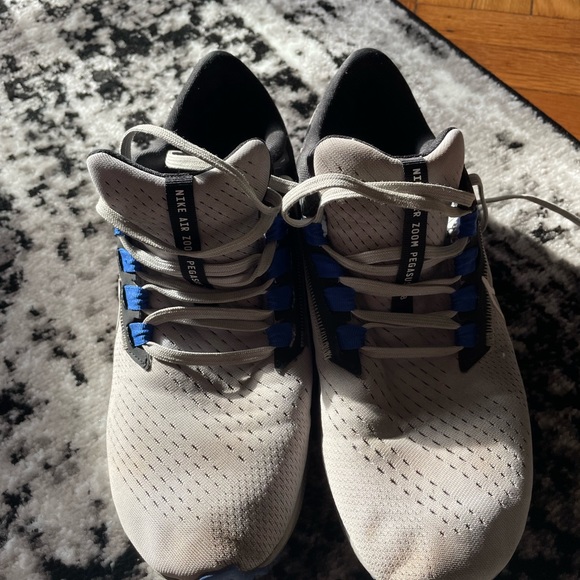 Nike Pegasus 38 Size 9.5 Men’s Running Shoes - Picture 2 of 4